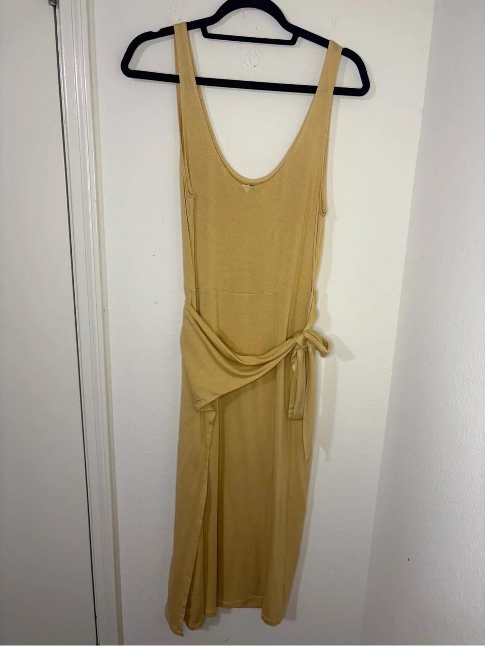 Vince Yellow Scoop Neck Camisole Wrap Dress Rayon size Small